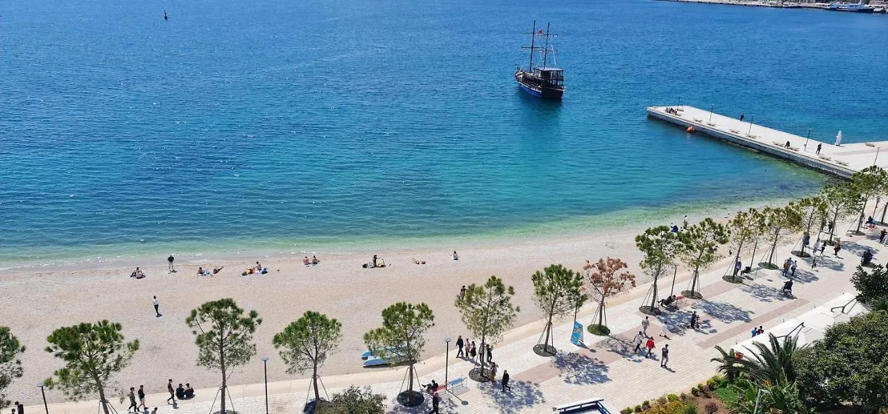 Summer Breeze Apartment Saranda