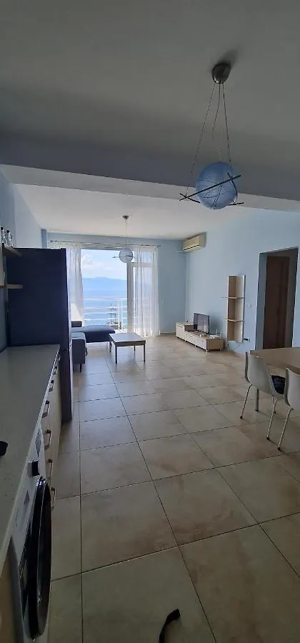 Summer Breeze Apartment Saranda